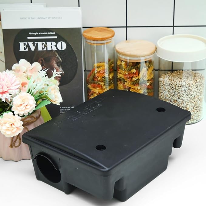 Qualirey 36 Packs Rat Bait Station Box Outdoor Rodent Rat Traps with Key Mouse Bait Station Indoor Mice Box for Outdoor Use Keeping Pets and Children Safe (Black)