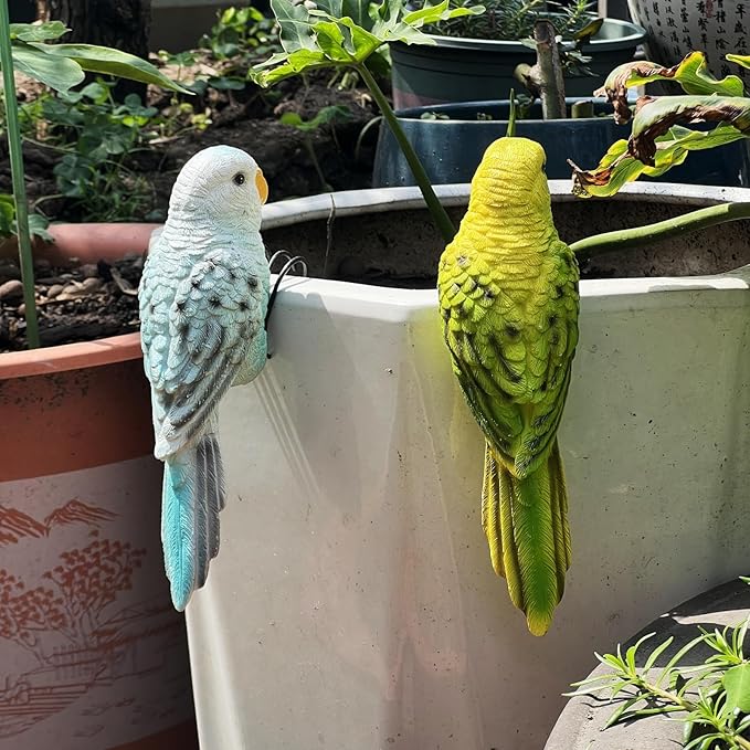 Realistic Parrot Sculpture Resin Hanging Parrots Garden Statues Lifelike Bird Figurines Landscape Ornament Patio Yard Lawn Figurine Tree Decor, Outdoor Garden Wall Statues (GreenYellow)