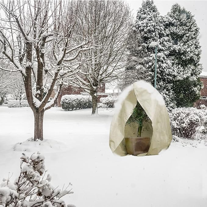 gardtree Winter Tree Covers Freeze Protection 47.2" x 70.8" 4 Packs, Thicker 2.4oz/yd² Garden Covers Frost Protection, Outdoor Plant Protector with Zipper Drawstring for Shrubs, Potted Plants