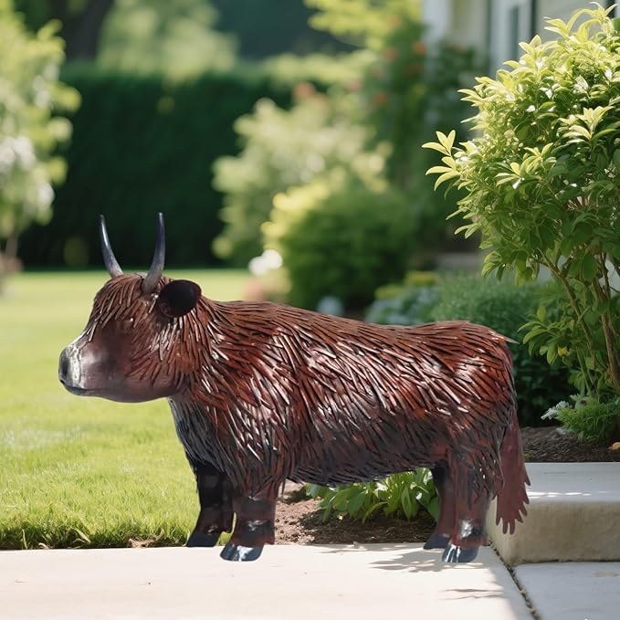 Garden Metal Highland Cow Outdoor Statues Cattle Yard Art Lawn Decoration Outdoor Sculpture Housewarming Birthday Gifts