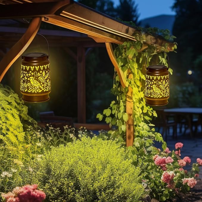 Cardinal Lover Gifts for Mom/Grandma/Women/Sister Cardinal Solar Light Gifts Mother Day Gift Solar Lanterns Outdoor Waterproof Cardinal Lights Led Mason Jar Hanging Lamps Decor for Garden Yard Patio