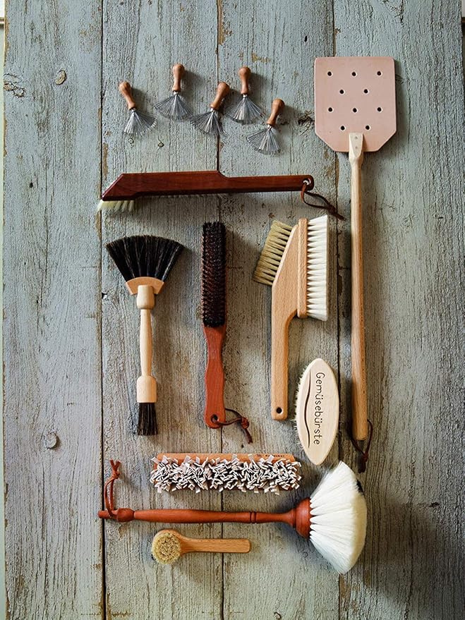 REDECKER Flyswatter with Beechwood Handle and Punched Leather Head, Flexible Leather Head is Stain Resistant and Easy to Clean, 20 inches - Fly Swatter, Made in Germany - Wooden Fly Swatter