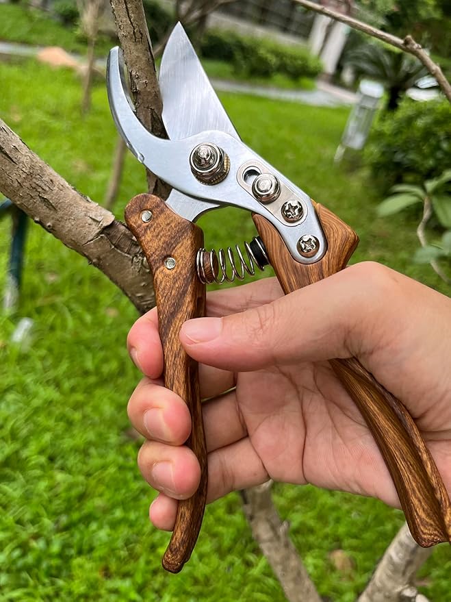 Bypass Pruning Shears for Gardening - SK5 Stainless Steel Garden Snips with Aluminum Alloy Handle for Precise Trimming - Garden Sheers for Flowers - Flower Cutters for Stems