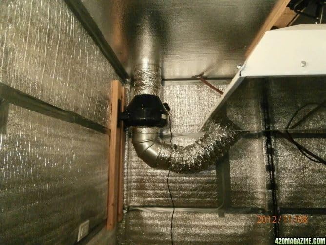 100sqft Solid Reflective Grow Room Box Mylar Film Foam Insulation Vapor Barrier