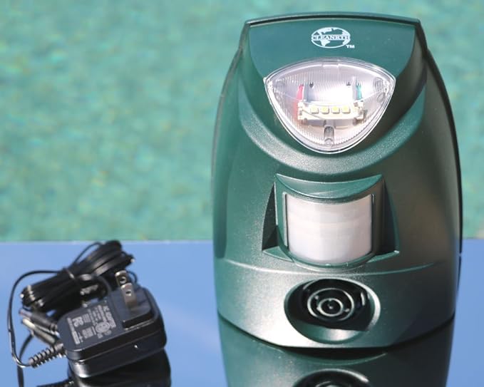 CLEANRTH TSBR620 Super Advanced Sonic & Ultrasonic Bird Repeller – Includes Triple Scan Technology