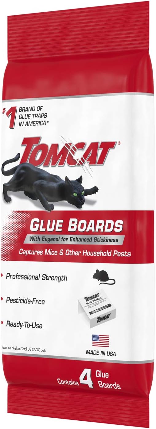 Tomcat Glue Boards with Immediate Grip Glue for Mice, Cockroaches, and Insects, Ready-to-Use, 8-Pack (32 Glue Boards)
