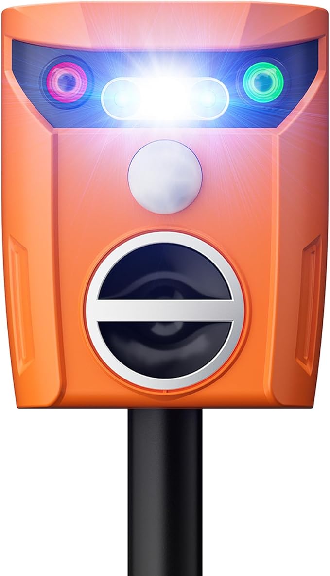 Ultrasonic Animal Repeller Solar Powered Outdoor, 360° Ultrasonic Cat Repeller with LED Flashing Light, Waterproof Deer Repellent Devices for Repelling Sankes, Raccoons, Cats, Dogs, Rabbits