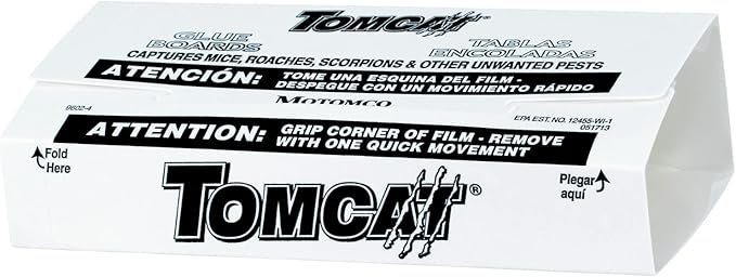 Tomcat Glue Boards with Immediate Grip Glue for Mice, Cockroaches, and Insects, Ready-to-Use, 8-Pack (32 Glue Boards)