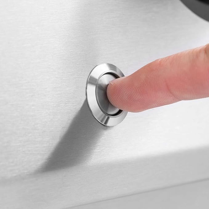 Broil King 958347 Regal S 590 Pro Natural Gas Grill, 5-Burner, Stainless Steel