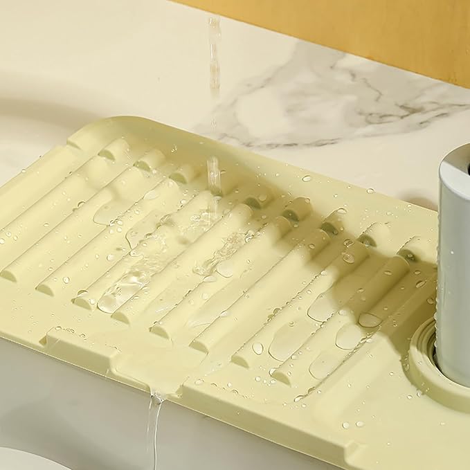 Faucet Mat for Kitchen Sink - 2024 Upgraded Premium Silicone Splash Guard with Fast Drying Properties - Protective Sink Tray Ideal for Stone Sinks in Kitchen & Bathroom (2, Green)