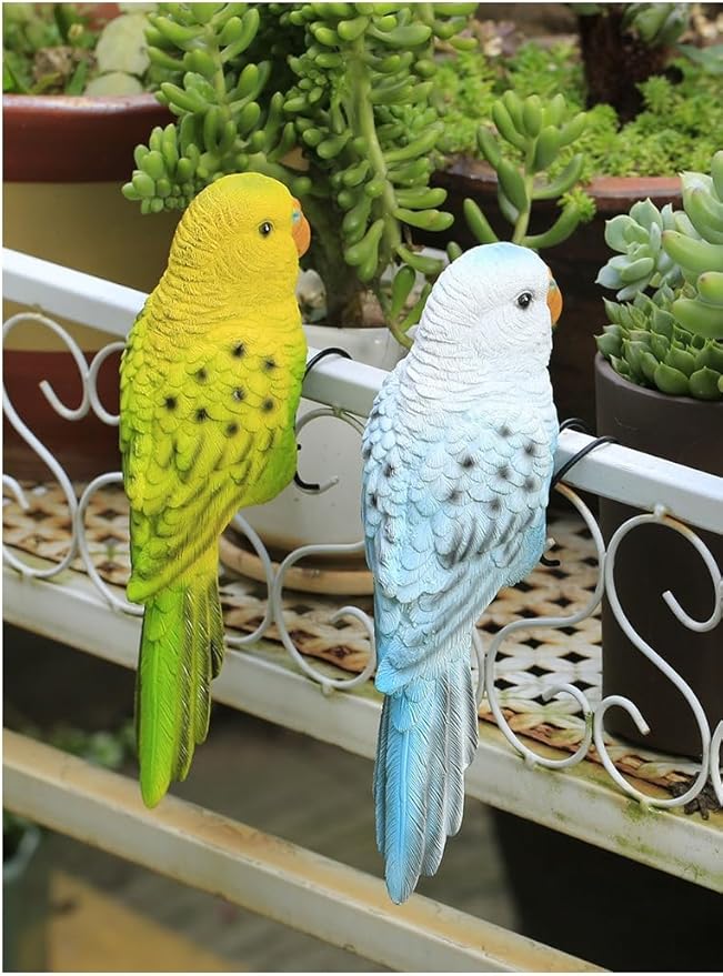 Realistic Parrot Sculpture Resin Hanging Parrots Garden Statues Lifelike Bird Figurines Landscape Ornament Patio Yard Lawn Figurine Tree Decor, Outdoor Garden Wall Statues (Bluewhite)