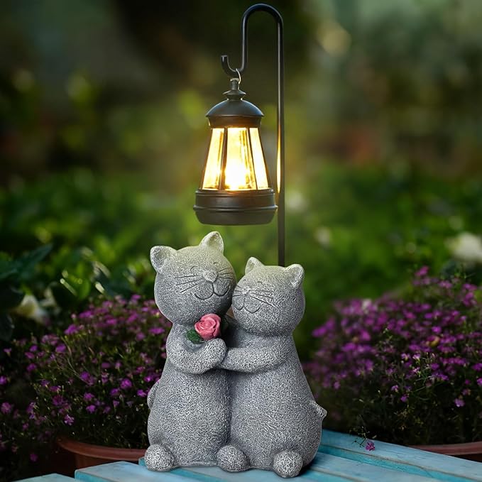 Outdoor Cat Garden Statues with Solar Lantern - Romantic Resin Kitty Couple Holding Rose, Funny Solar Cat Decor Gifts for Women, Cats Figurines for Yard Lawn Porch Patio
