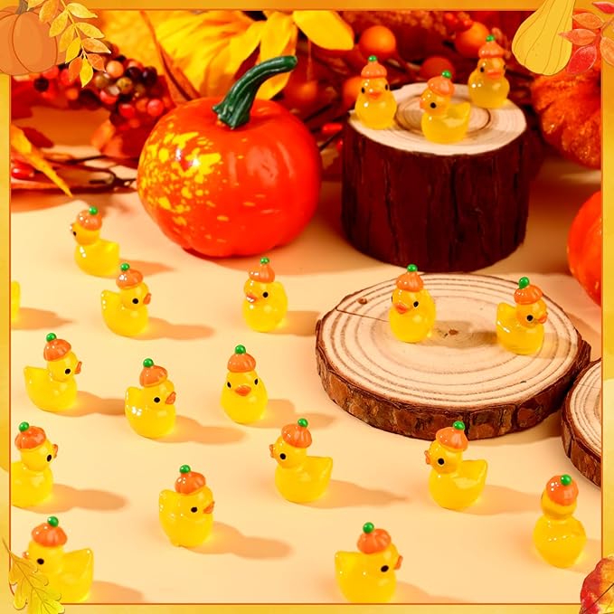 100Pcs Fall Mini Resin Duck Luminous Resin Duck Glow in The Dark Fall Mini Duck Halloween Tiny Animals Miniature Figurine for Fall Party Home Ornament Halloween Favor Miniature Landscape