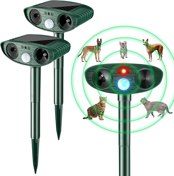 Ultrasonic Animal Repellent Outdoor Solar Powered Repeller Cat Dog Deer Deterrent Waterproof Motion Sensor Deterrent for Yard Garden Rabbit Squirrels Fox Pest(Green,2 Pieces)