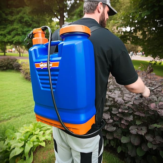 WKS1516 4.2 Gallon Backpack Sprayer with Manual Pump, 3 Optional Nozzles, Padded Shoulder Strap, for Pests & Weeds, Watering, and Spraying Plants