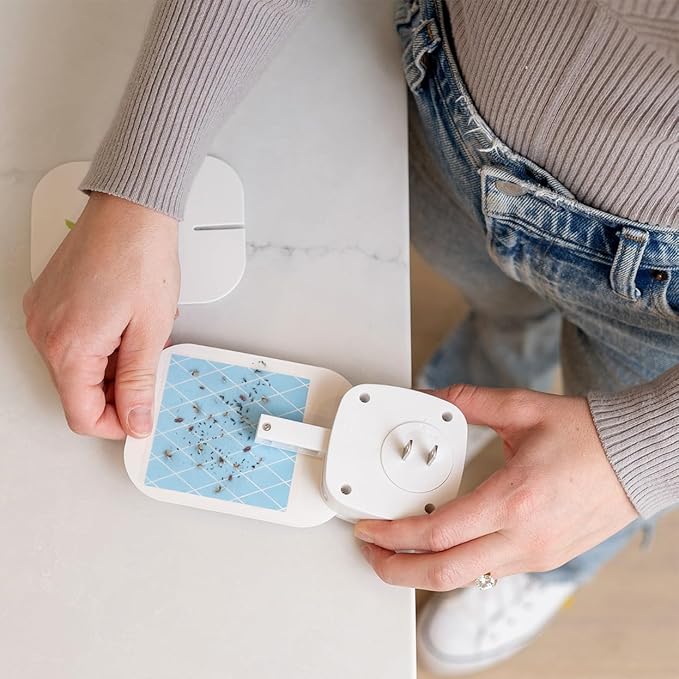 VEYOFLY Gnat Traps for House Indoor Refill, Fly Trap Indoor, Fruit Fly Traps for Indoors, Fly Catcher Indoor, Fly Trap, Plug in Catch for Fruit Flies, Moths, Gnats, Mosquito Trap (Pack of 5 Refills)