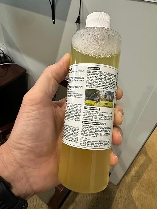 Mosquito Magician Liquid Concentrate - Kills Mosquitoes, Fleas, & Fire Ants, Use with Pump or Backpack Sprayers, Foggers, or Automatic Misting Machines, Ideal for Yards, Lawns, Patios, 16 OZ - Mint