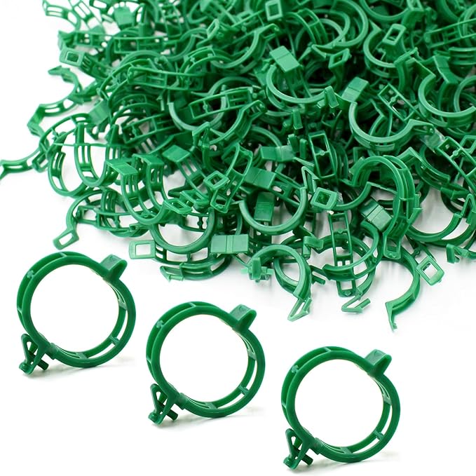200 Pcs Plant Support Tomato Clips, Garden Clips, Crop Clips for Vine Vegetables, Fixing Tomato, Sweet Pepper, Eggplant, Makes Plants Grow Upright and Healthier（Green）