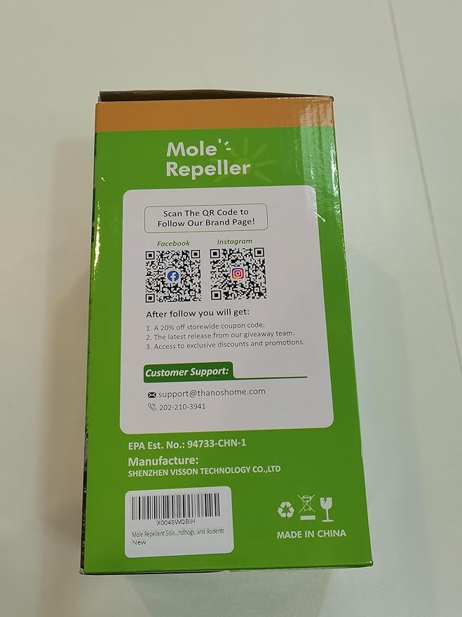 Mole Repellent Solar Powered 4 Pack, Snake Vole Repellent Outdoor, IP65 Waterproof Snake Deterrent Gopher, Waterproof Sonic Mole Spikes for Lawn and Garden, Get Rid of Moles, Groundhogs, and Rodents