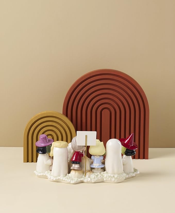 Lenox Figurine, Welcome Great Pumpkin Figurine, Peanuts, Snoopy, White Porcelain, Gold Accents, Halloween Decor Indoor, Halloween Table Decorations, Witch Ghost Spooky Home Decor (1 Piece, 5.5-Inch)