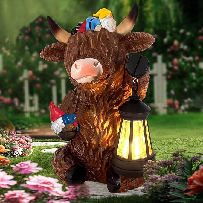 Solar Highland Cow Gnome Garden Decor Statue with Solars Lights, Funny Garden Statues Highland Cows Gifts for Women Mom Gnome Figurine for Yard Patio Lawn Home Ornaments