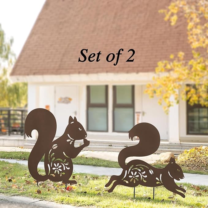 Metal Squirrel Yard Decor,Rusty Fall Statue for Outside,Set of 2 Squirrel Decorative Garden Stakes