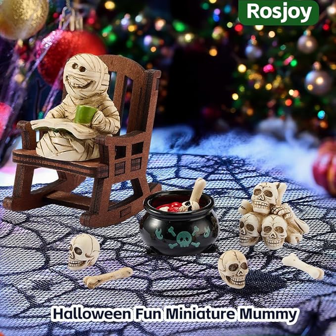 Halloween Miniature Mummy Desk Figurine,Gothic Horror Resin Mummy Decor,for Bookshelf Decor,Desk Trinkets,Collectible,Party Gifts