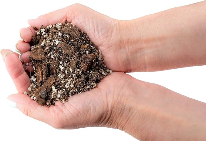 Gardenera's Peace Lilies Potting Mix - Ensure Peace Lily Health with Gardenera's Expertly Blended Soil Mix [5-Quart Bag]