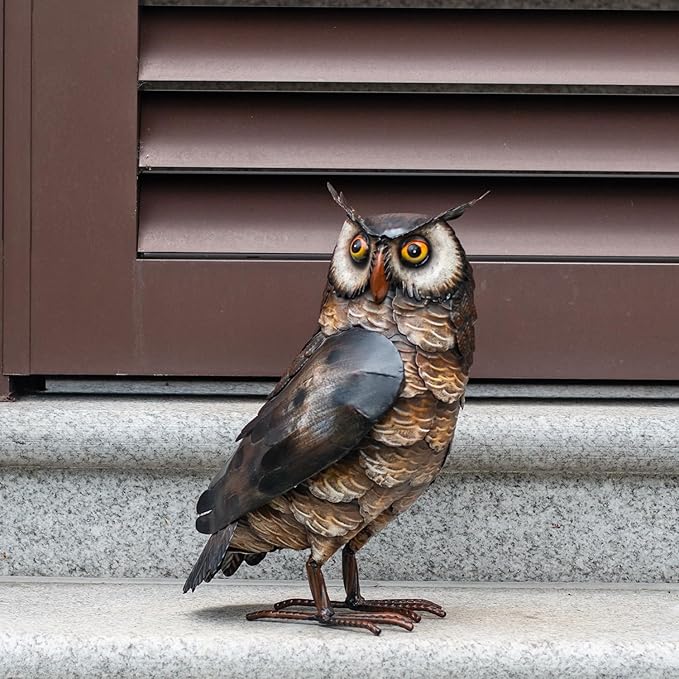 Natelf Garden Owl Sculptures & Statues, Standing Metal Bird Yard Art Sculpture for Patio Backyard Pond Outdoor Decorations (Brown-1)