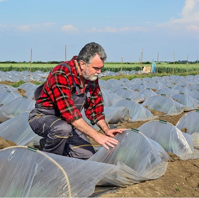 Jetec 32 Pcs PVC Pipe Clips Pool Cover Clamps for Above Ground Pool Greenhouses, Row Covers, Garden, Shelters, Bird Protection, 2.4 Inch Long(for 3/4 Inch PVC Pipe,Green)