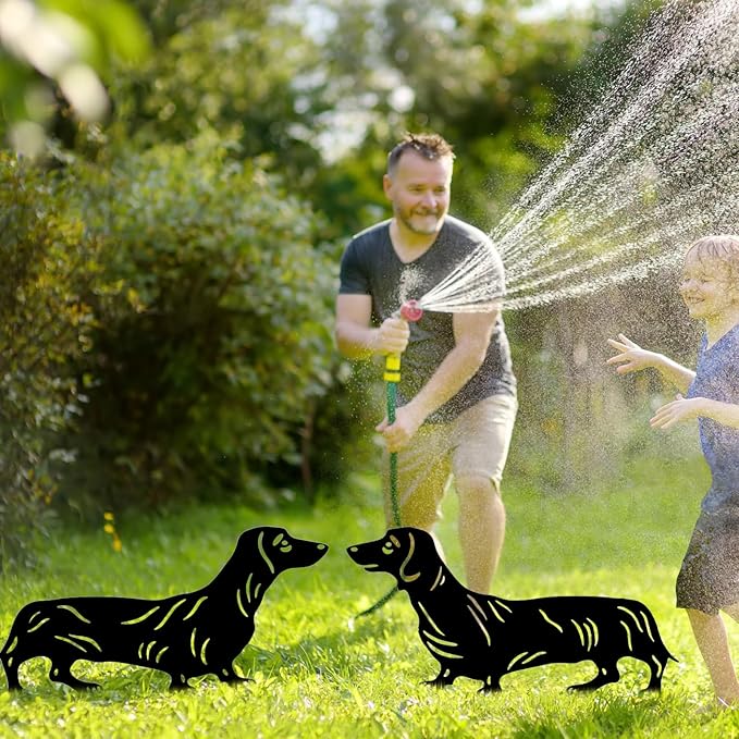 Dachshund Metal Garden Stakes Decor - 2 Pack Realistic Dog Statues for Outdoor, Lawn & Patio - Weatherproof Animal Silhouette Yard Ornaments，Unique Dachshund Gifts for Dog Lovers