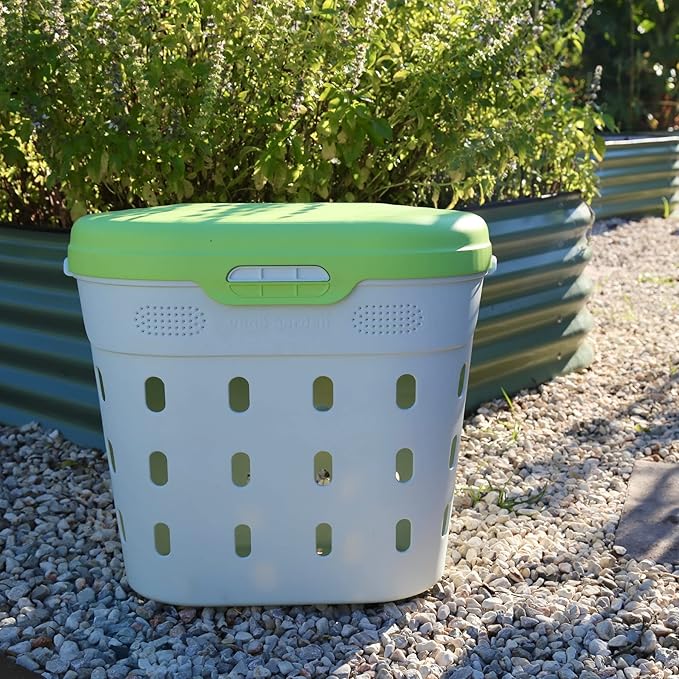 Vego Garden In-Ground Worm Composter Outdoor Farm Compost Bin 8 Gallons BPA-Free Composting System for Raised Garden Beds, Lime