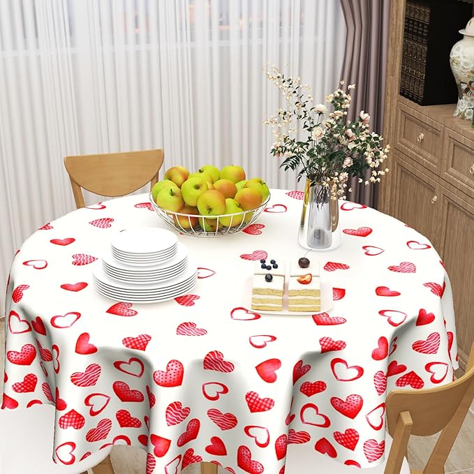 Giwawa Red Hearts Round Tablecloth 60 Inch,Love Romantic Wedding Anniversary Holiday Washable Polyester Table Cover for Dinner Restaurants Kitchen Party Events Tabletop Decoration