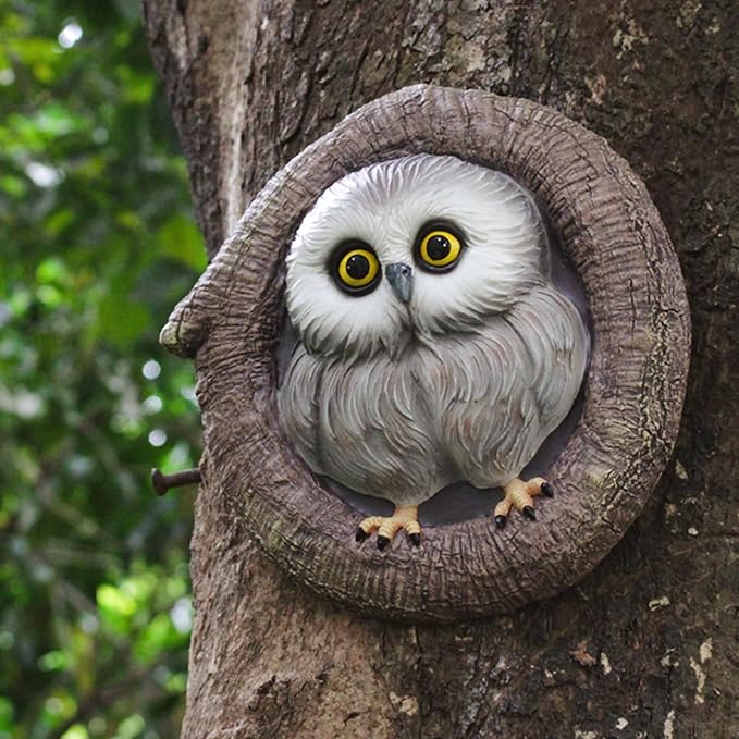 Baby Owl Resin Tree Faces, Whimsical Owlet Hugger Sculpture, Outdoor Garden Ornament for Yard Lawn Patio Porch, Tree Decor Unique Garden Gift, Durable Waterproof Resin Statue