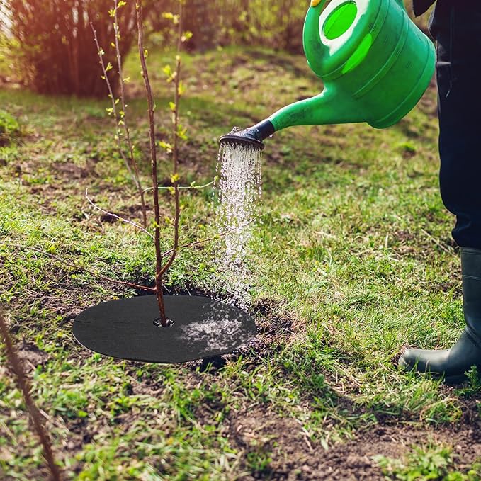 Macarrie 30 Pieces Weed Barrier Mats Non Woven Tree Mulch Ring Thickened Tree Protectors Mat Black Mulch Reusable Rings Landscaping Plant Cover Round Anti Grass Gardening Fabric Cover (16.5 Inch)