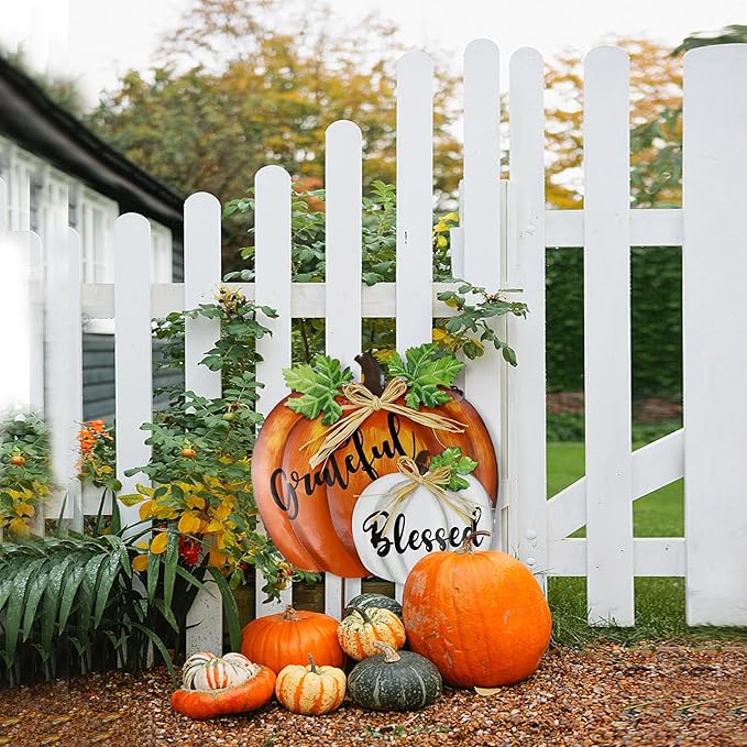 Metal Yard Pumpkin Fall Stakes Decorative Standing Garden Welcome Signs Lawn Stake Outdoor Autumn Harvest Halloween Thanksgiving Decor Pumpkins Pathway Decoration (Orange)
