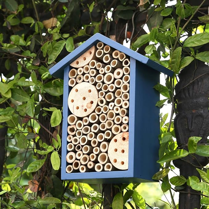 Wooden Bee House-Mason Bee House for Garden,Handmade Natural Wooden Bee Hive for Ladybugs, Lacewings,Butterfly,Bug,Outdoor Bee Hotel