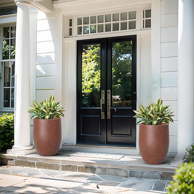 Kante 21.7 Inch Tall Concrete Planter, Large Indoor Outdoor Plant Pot with Drainage, Smooth Rusty Finish with Warm Brown Interior, Ideal for Porch, Home, Garden, Patio