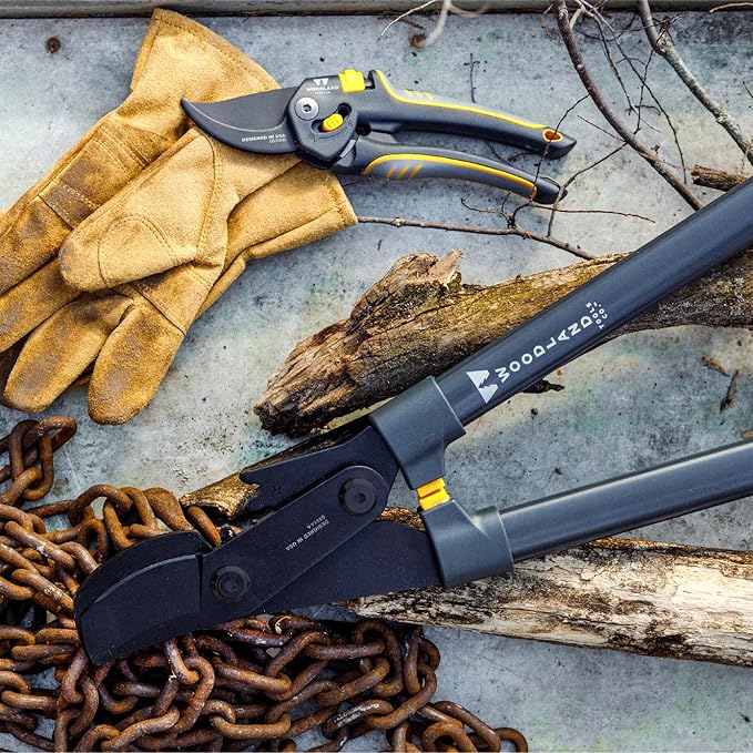 Woodland Tools Super Duty Lopper, 32 Inch Geared Bypass Branch Cutter with Soft Grip Handles, Manual Tree Limb Cutter for Thick Branches, Heavy Yard Work, and Seasonal Pruning