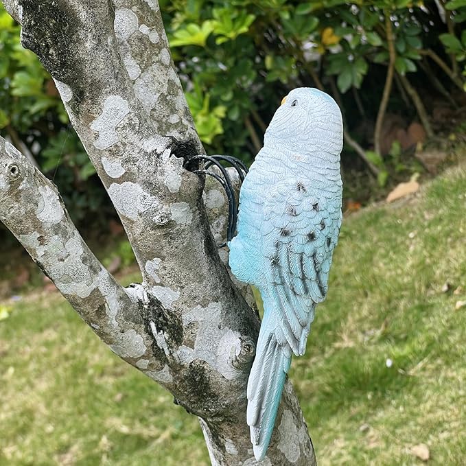 Realistic Parrot Sculpture Resin Hanging Parrots Garden Statues Lifelike Bird Figurines Landscape Ornament Patio Yard Lawn Figurine Tree Decor, Outdoor Garden Wall Statues (Bluewhite)