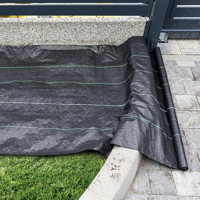 Durable PE Weed Barrier Landscape Fabric, Weed Block Gardening Ground Cover Mat, High Permeability for Weed Blocker Weed Mat, Driveway Fabric, Weed Control Garden Cloth (3x300Feet/Roll)