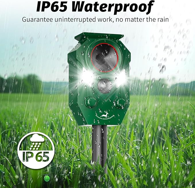 Solar-Powered Ultrasonic Animal Repellent with Motion Sensor, Waterproof Deer Repellent Device with LED Flashing Lights, Perfect for Outdoor Yards, Effective to Repel Deer, Coyotes, Raccoons, and Cats