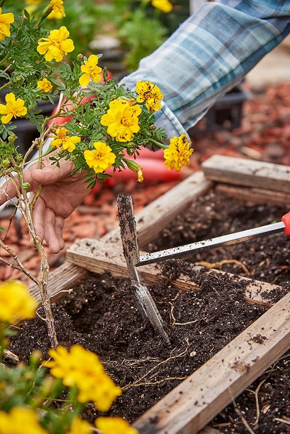 Corona CT 3344 Premium Stainless Steel ComfortGEL Hoe/Cultivator, Red