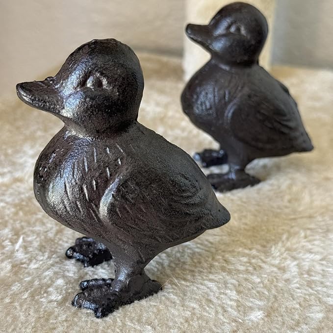 Rust Brown Cast Iron Duck Figurine（3.6" Tall） - Single Piece Vintage Style Decorative Ornament for Home, Garden, Shelf Decor HC6905
