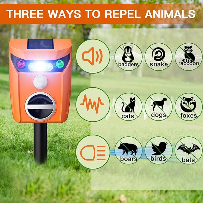 Ultrasonic Animal Repeller Solar Powered Outdoor, 360° Ultrasonic Cat Repeller with LED Flashing Light, Waterproof Deer Repellent Devices for Repelling Sankes, Raccoons, Cats, Dogs, Rabbits