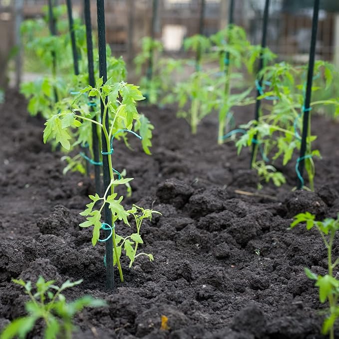 Garden Stakes 48'' Plant Sticks, 50PCS Plastic Coated Steel 4ft Plant Stakes Support for Growing Climbing Plants, Tomato Stakes Gardening Supplies