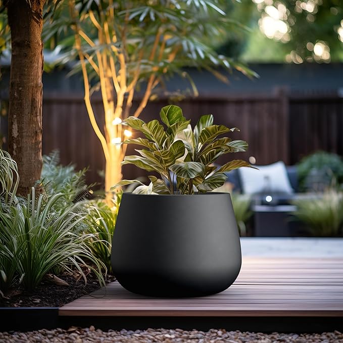 Kante Curva Series Planter, 21.3 Inch Round Concrete Plant Pot with Draiange Hole and Rubber Plug, Suitable for Indoor Plants, Home, Garden, Patio, Black