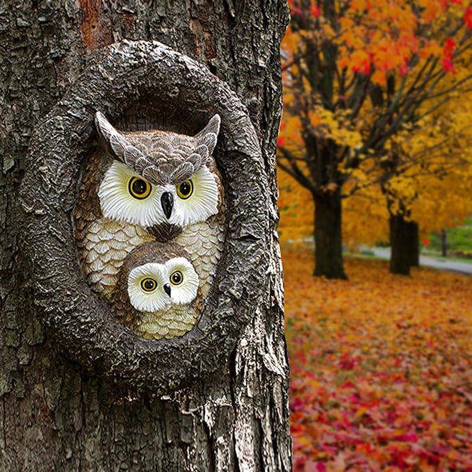 Owl Mom and Owlet Tree Hugger, Outdoor Garden Sculpture Tree Faces, Owl Bird Garden Resin Statue, Tree Peeker Ornament, Durable & Waterproof, Decorations Gardening Presents for Housewarming Birthday