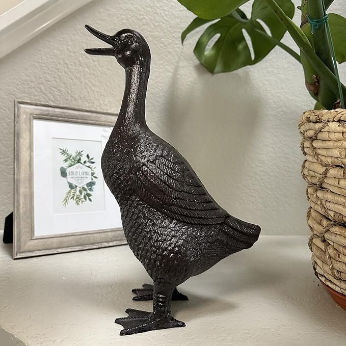 Cast Iron Duck Statue（15.7" Tall） - Heavy Duty Outdoor/Indoor Decor, Rust Brown Garden Art with Lifelike Feather Detailing, Weatherproof Bird Sculpture for Patio, Lawn & Home HC5387