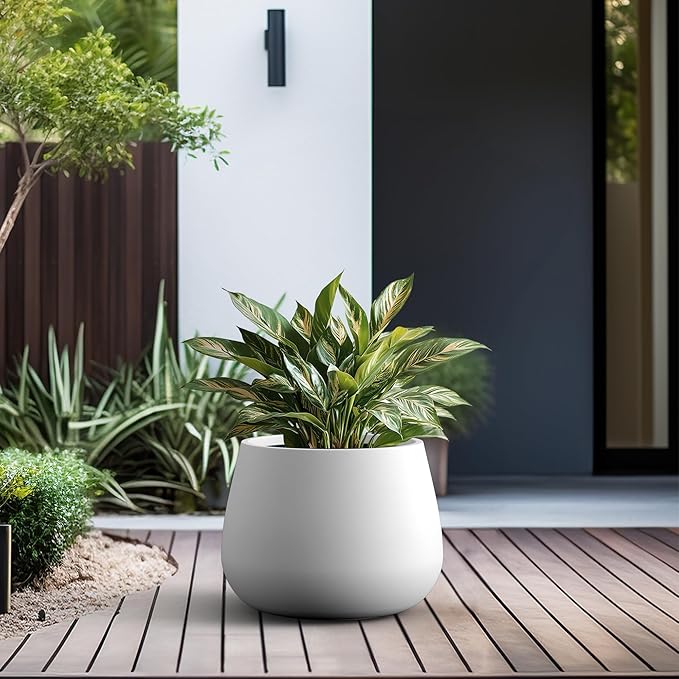 Kante Curva Series Planter, 14.8 Inch Round Concrete Garden Pot with Draiange Hole and Rubber Plug, Suitable for Indoor Plants, Home, Garden, Patio, White